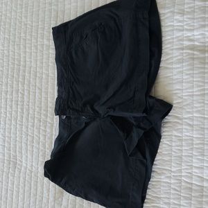 Old Navy Black Khaki Shorts